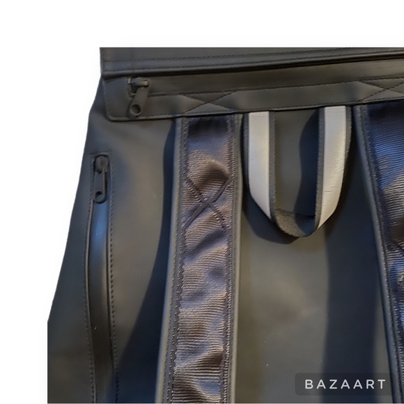 Hunter - Picture 4 of 4